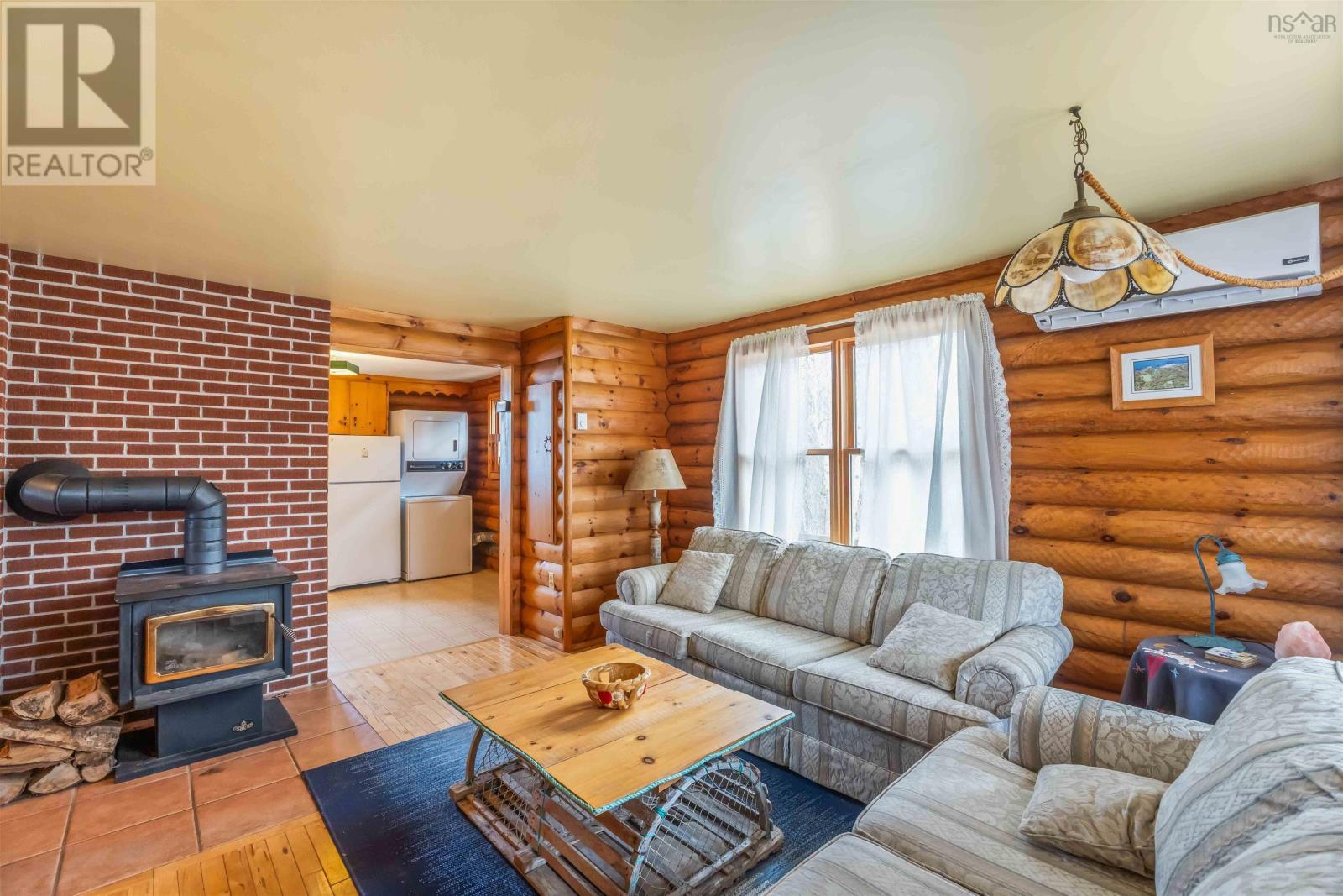 Property 7 of 46 of 4805 Shore Road W