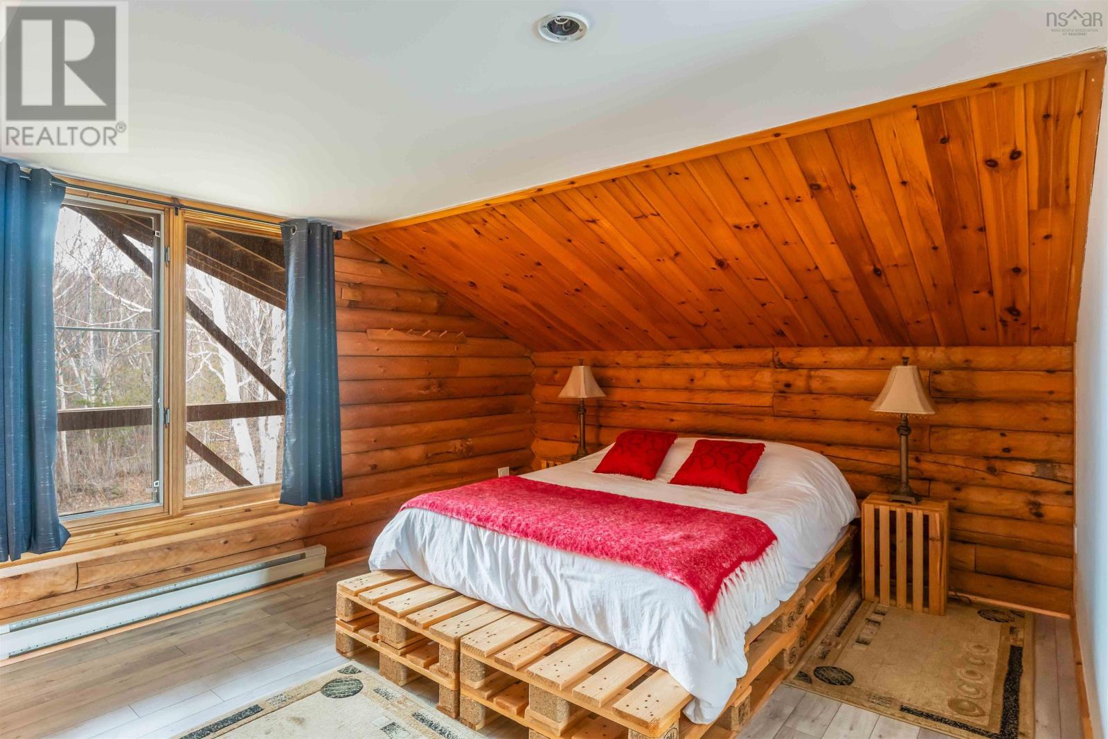 Property 9 of 46 of 4805 Shore Road W