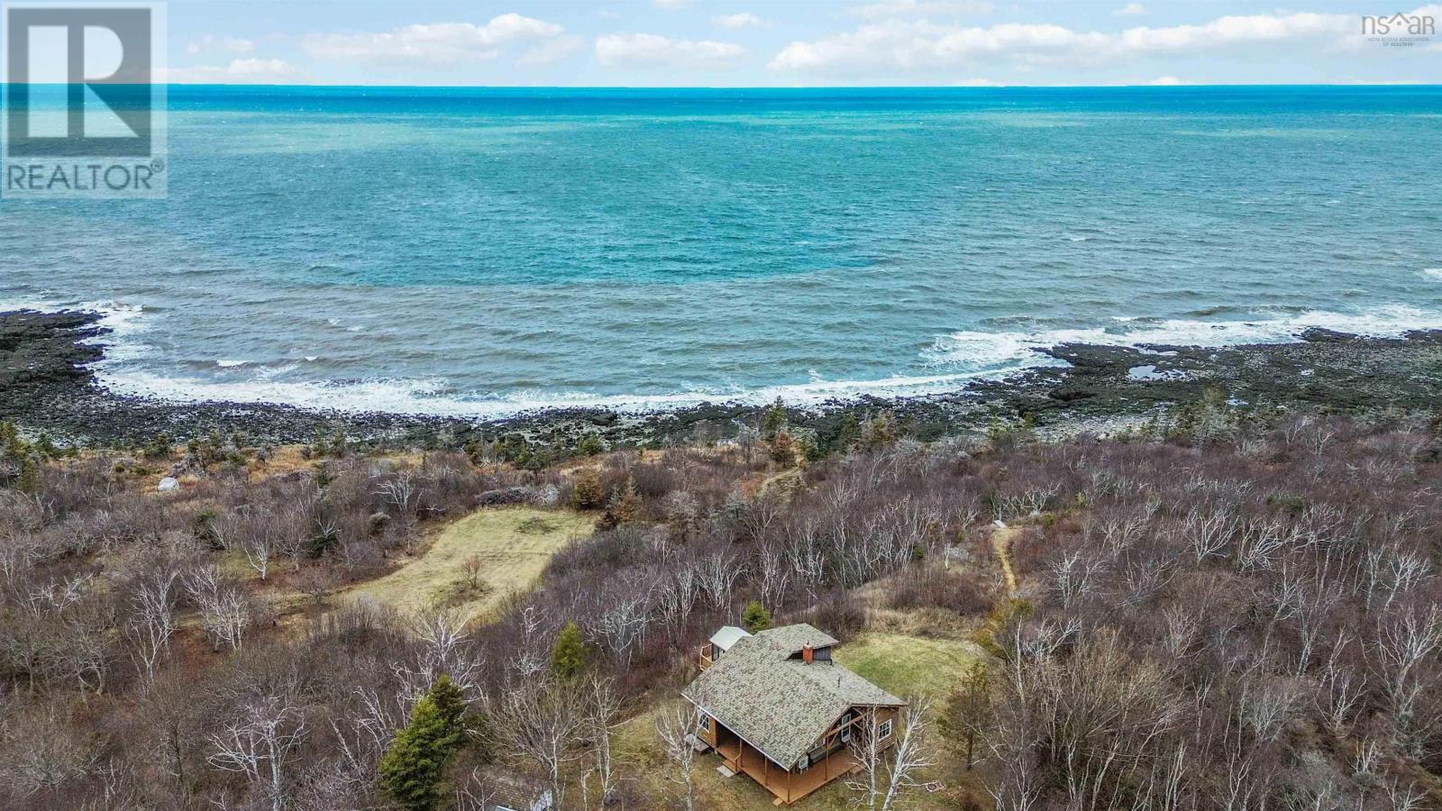 Property 43 of 46 of 4805 Shore Road W