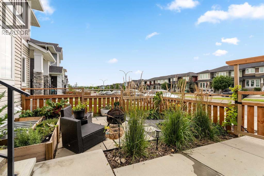 182 River Heights Drive, Cochrane