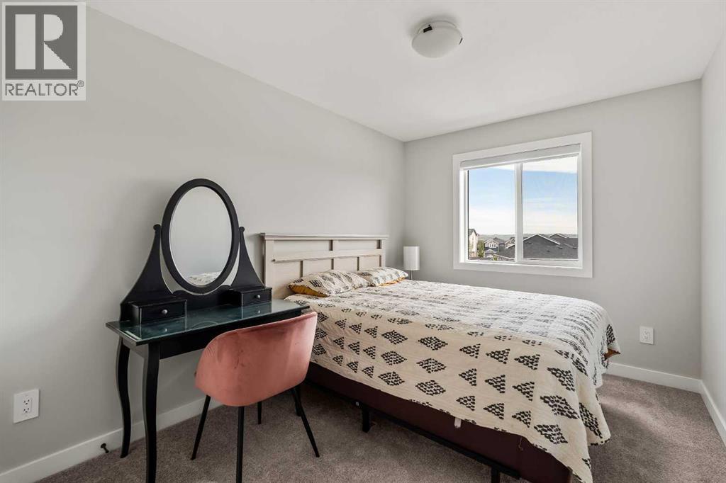 182 River Heights Drive, Cochrane