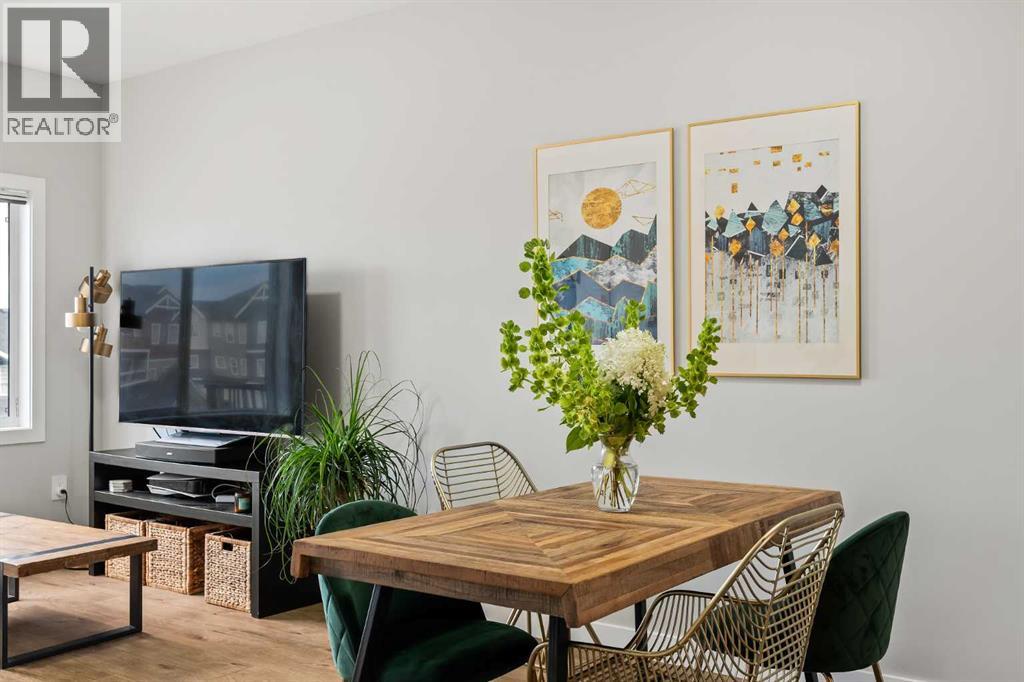 182 River Heights Drive, Cochrane