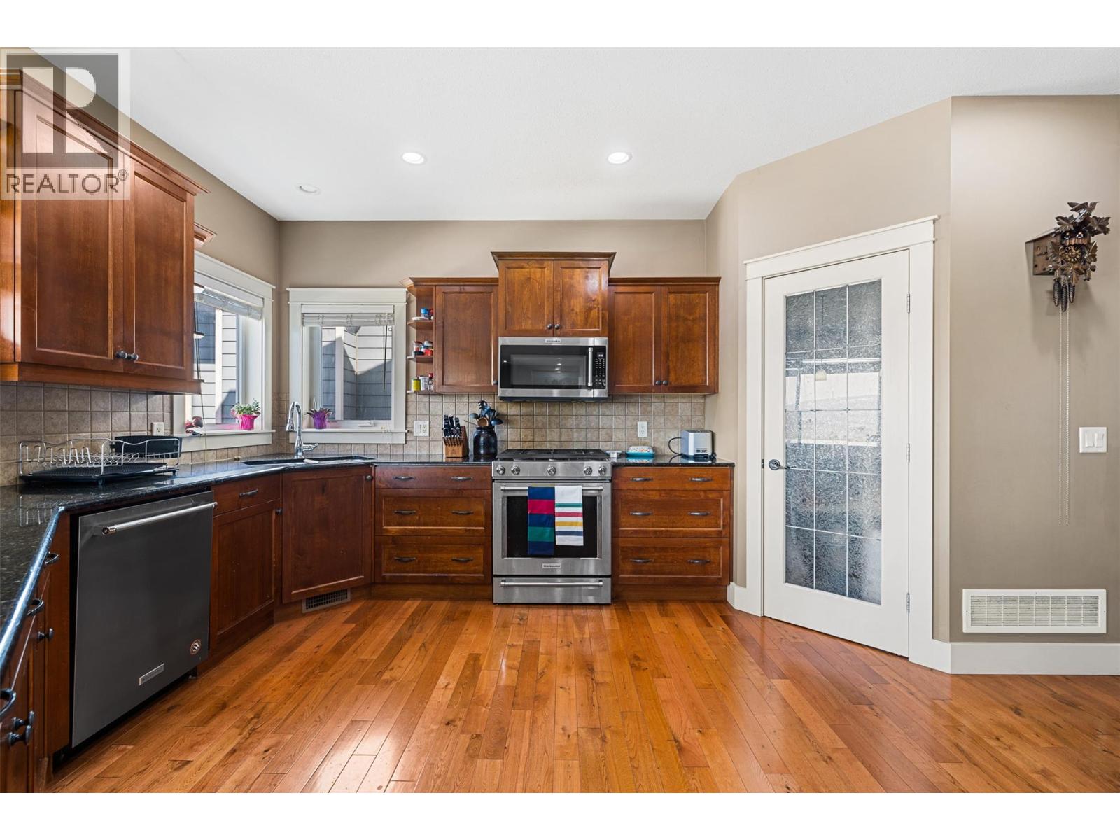  5450 South Perimeter Way, Kelowna