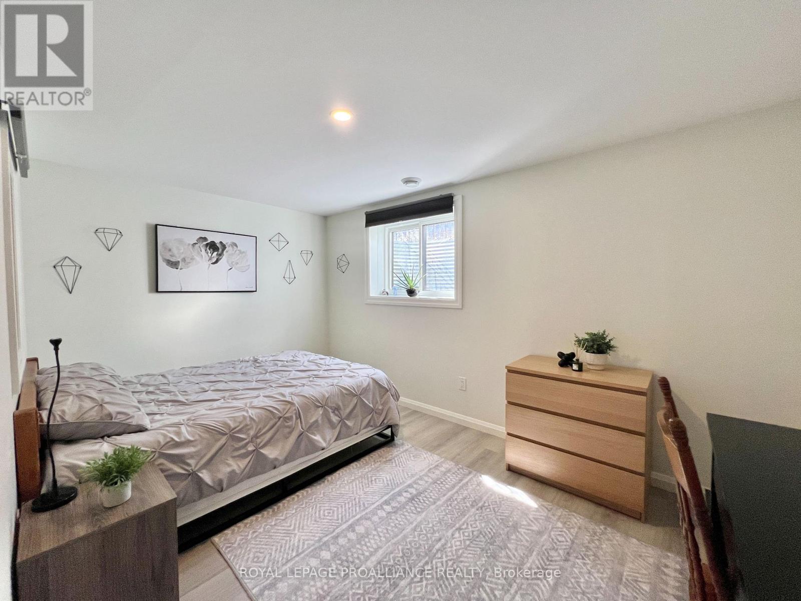 26 CURTIS STREET — photo 24