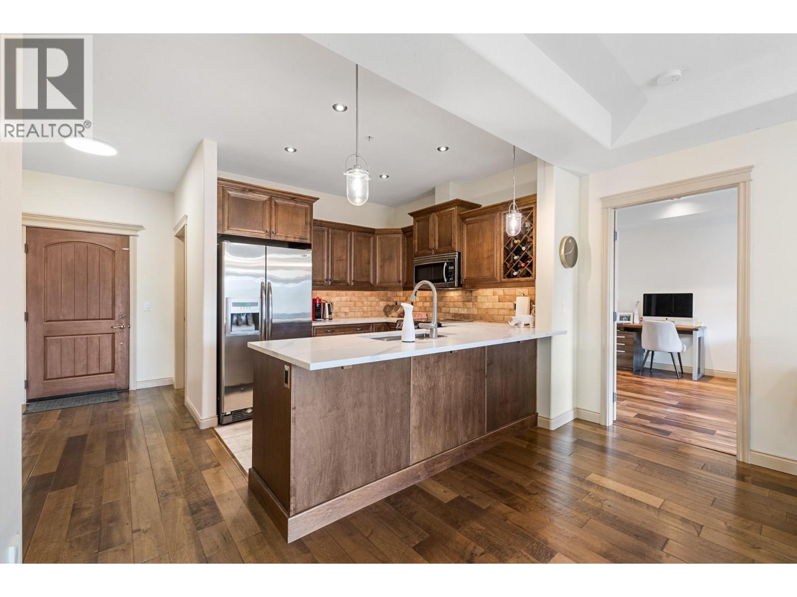 #202 2770 AUBURN ROAD - 9