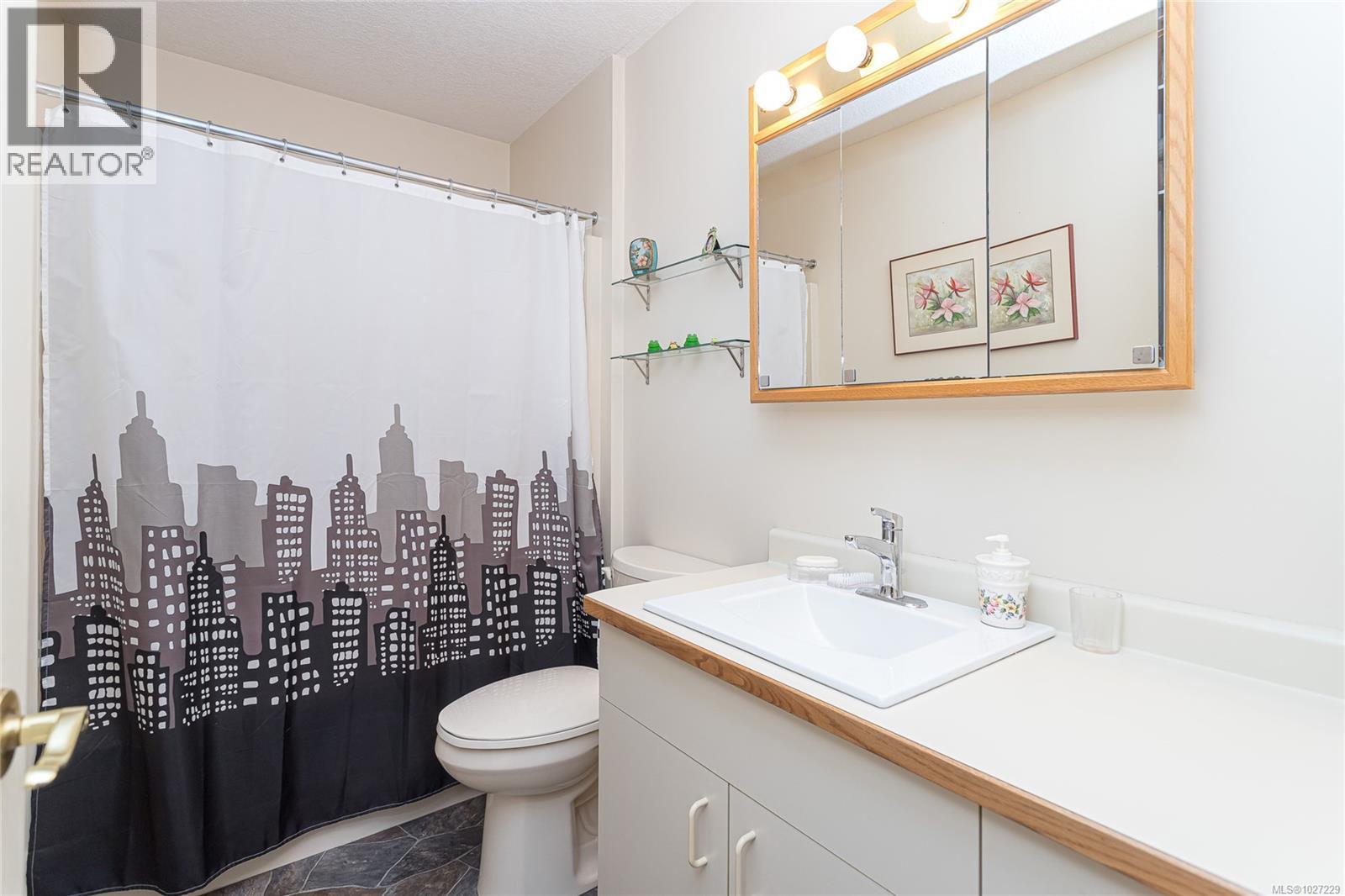 #8 100 ABBEY LANE - 22