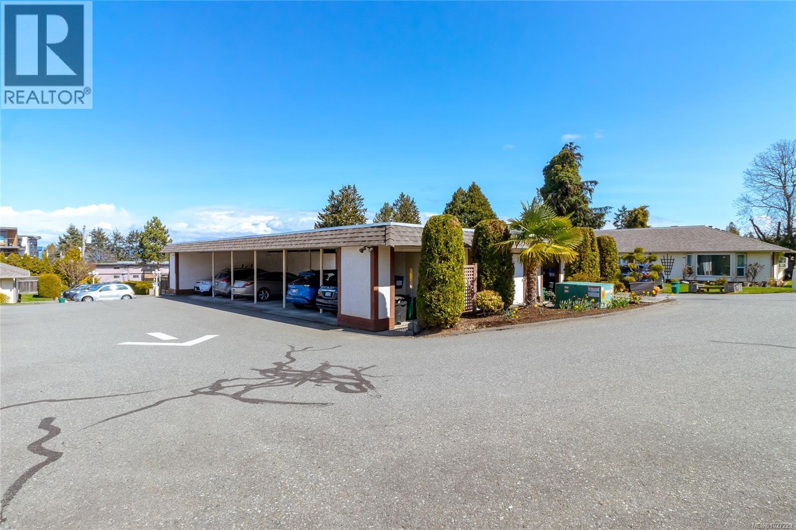 #8 100 ABBEY LANE - 29