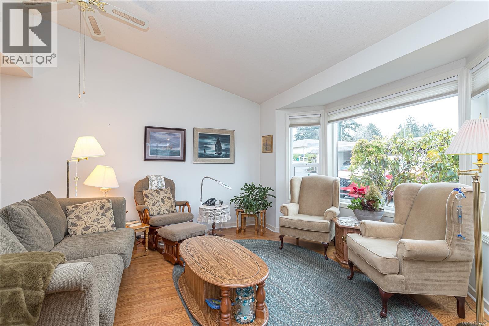 #8 100 ABBEY LANE - 9