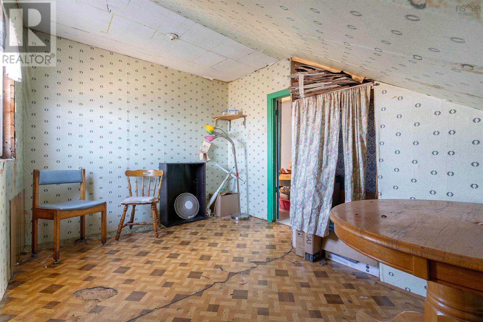 Property 16 of 49 of 2145 316 Highway