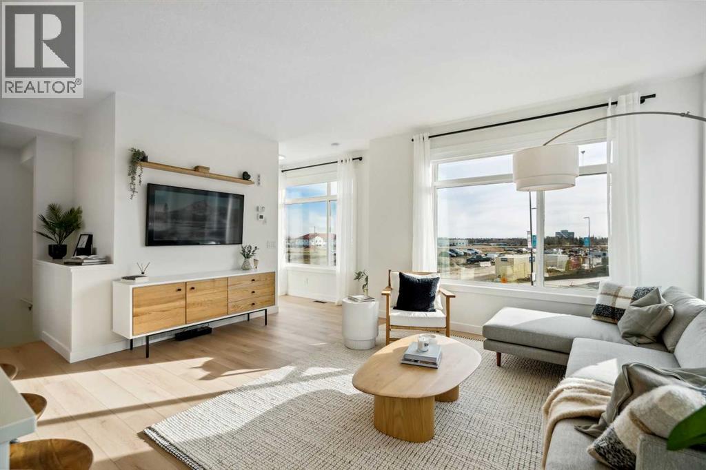 Single Family House for Sale in  Quesnay Wood Drive SW Currie Barracks Calgary 