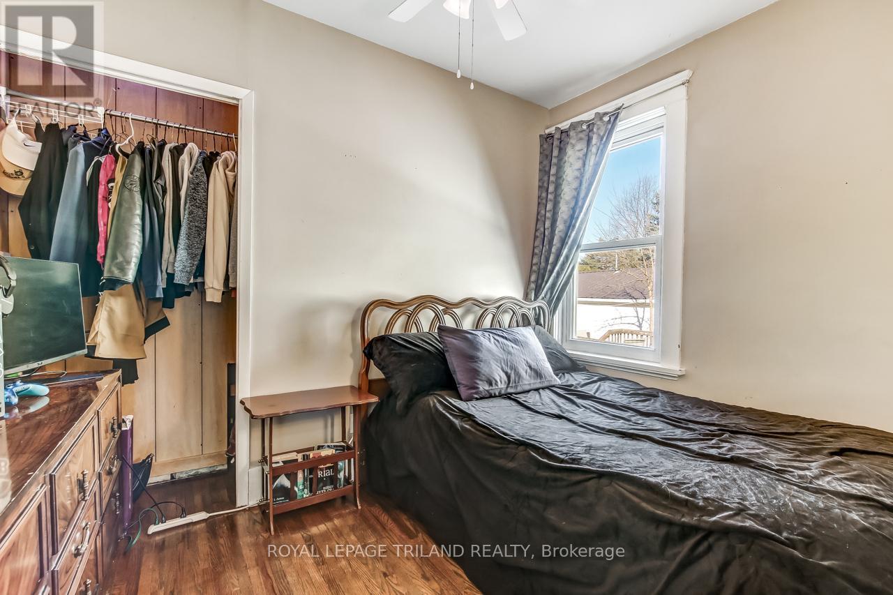 69 LINWOOD STREET - 13