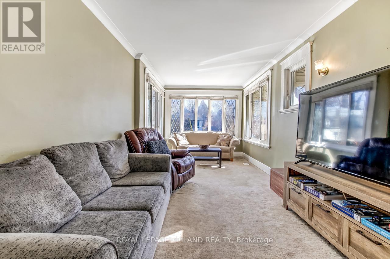 69 LINWOOD STREET - 5