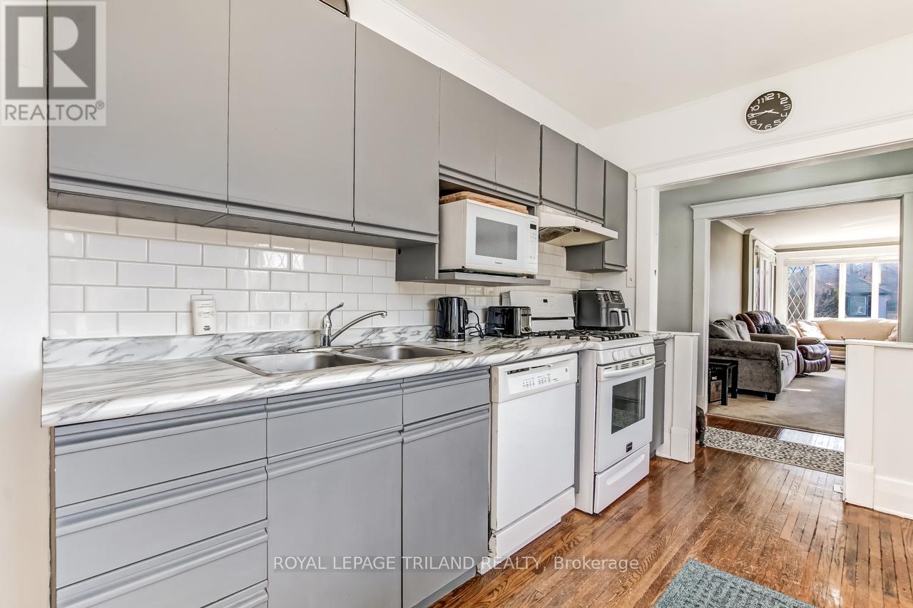 69 LINWOOD STREET - 8