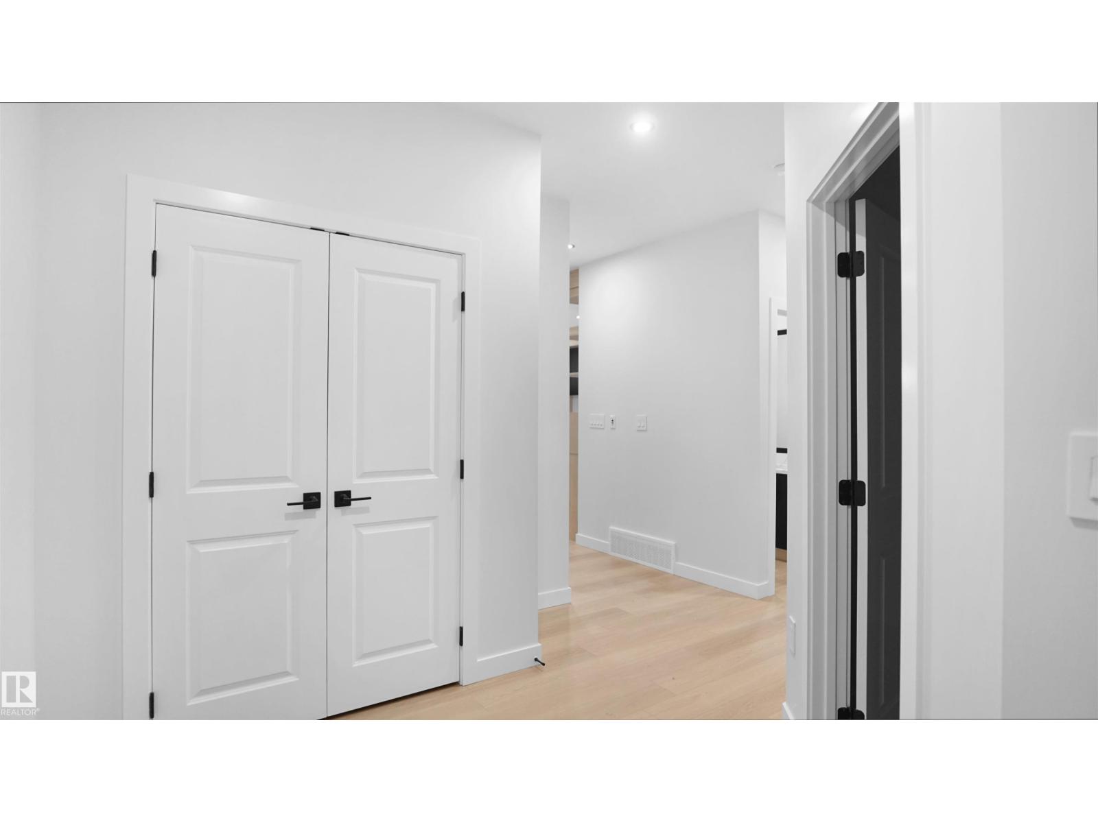 45 MEADOWGROVE LN - 4