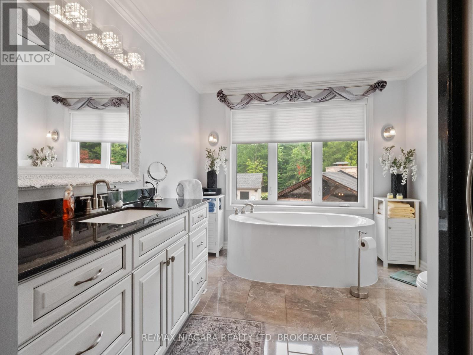 2738 MOYER STREET - 27