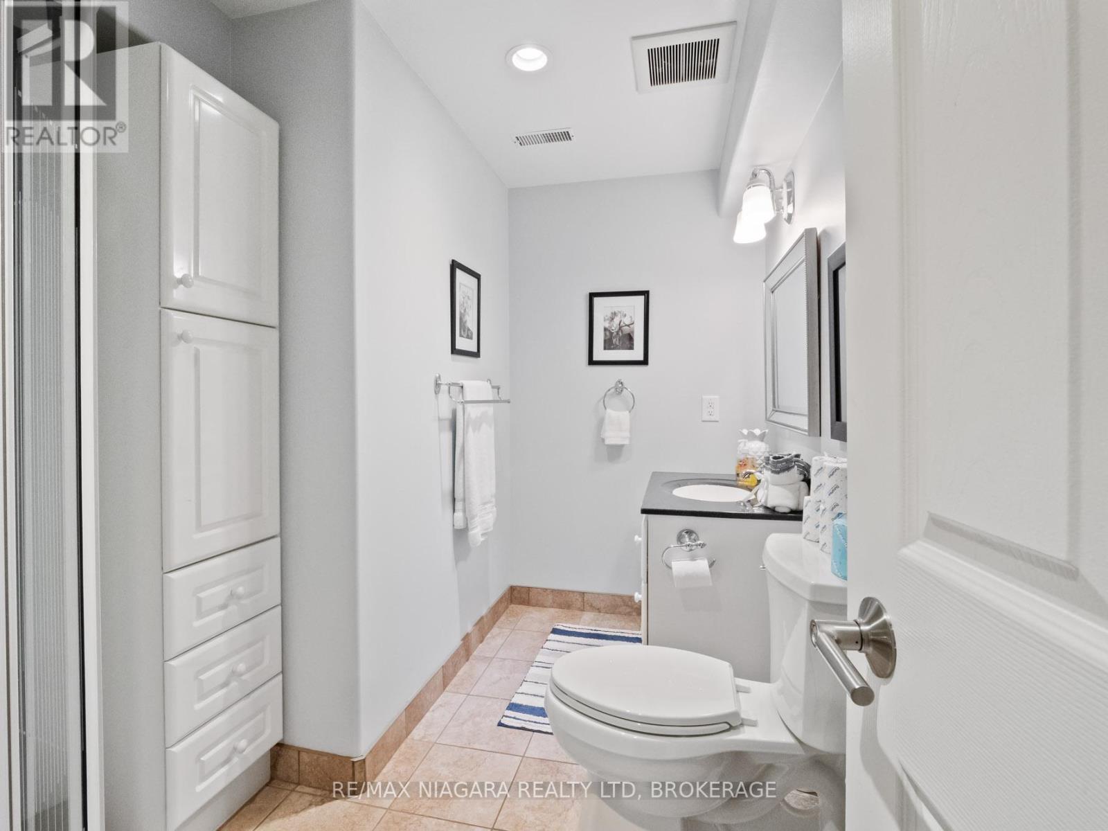 2738 MOYER STREET - 37