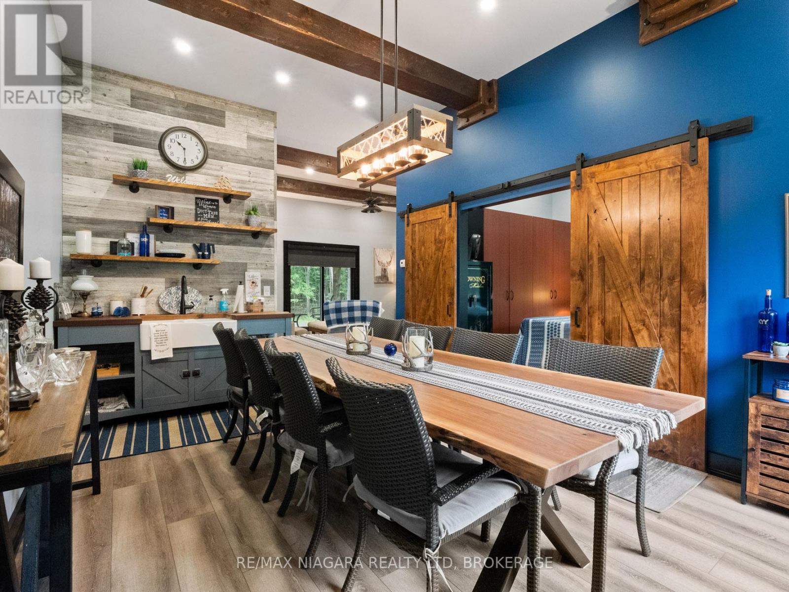 2738 MOYER STREET - 41
