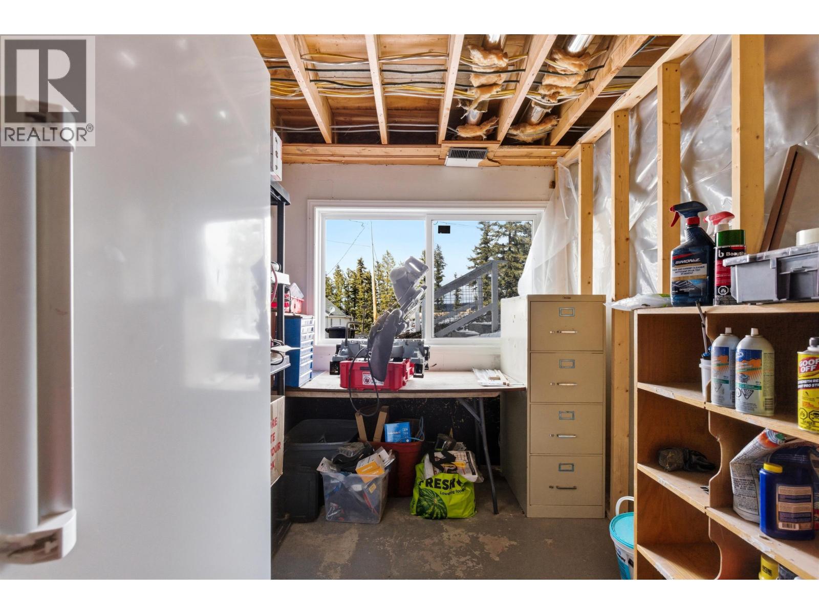 411 RICHARD STREET - 18