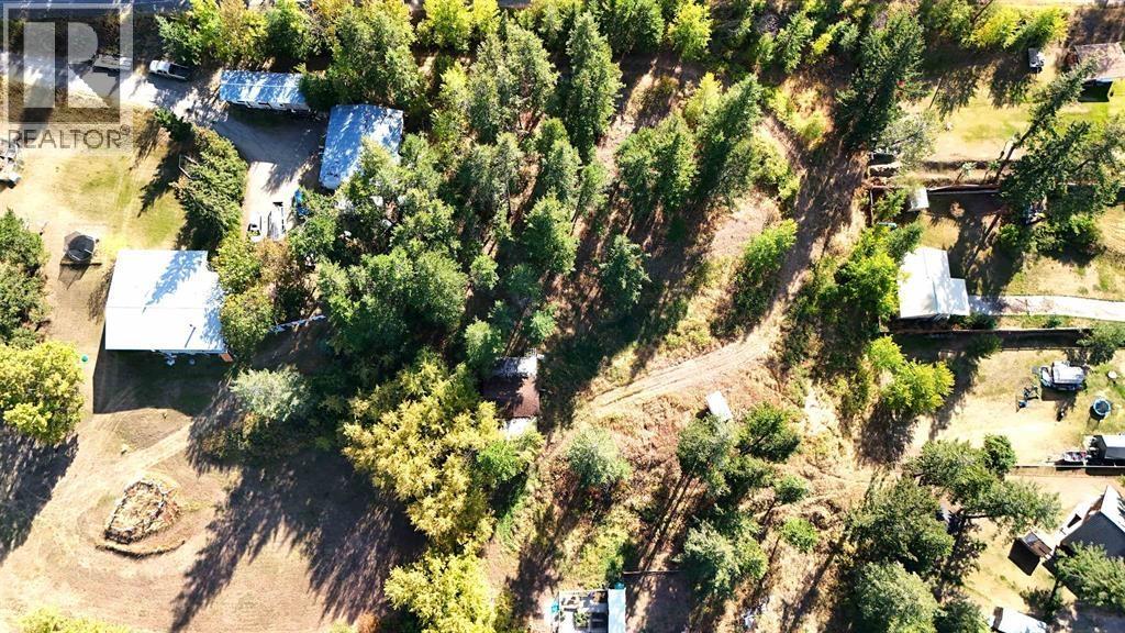 411 RICHARD STREET - 32