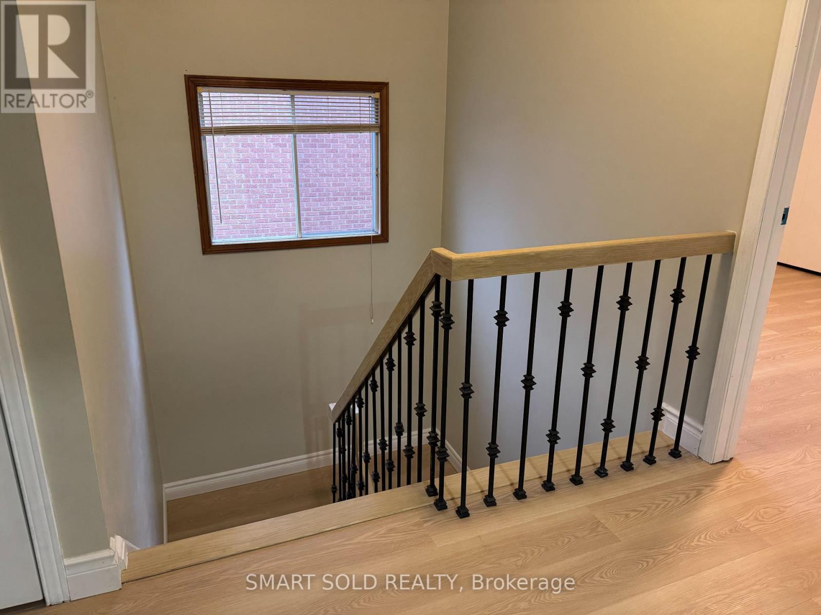 217 WAVERLY STREET N - 15