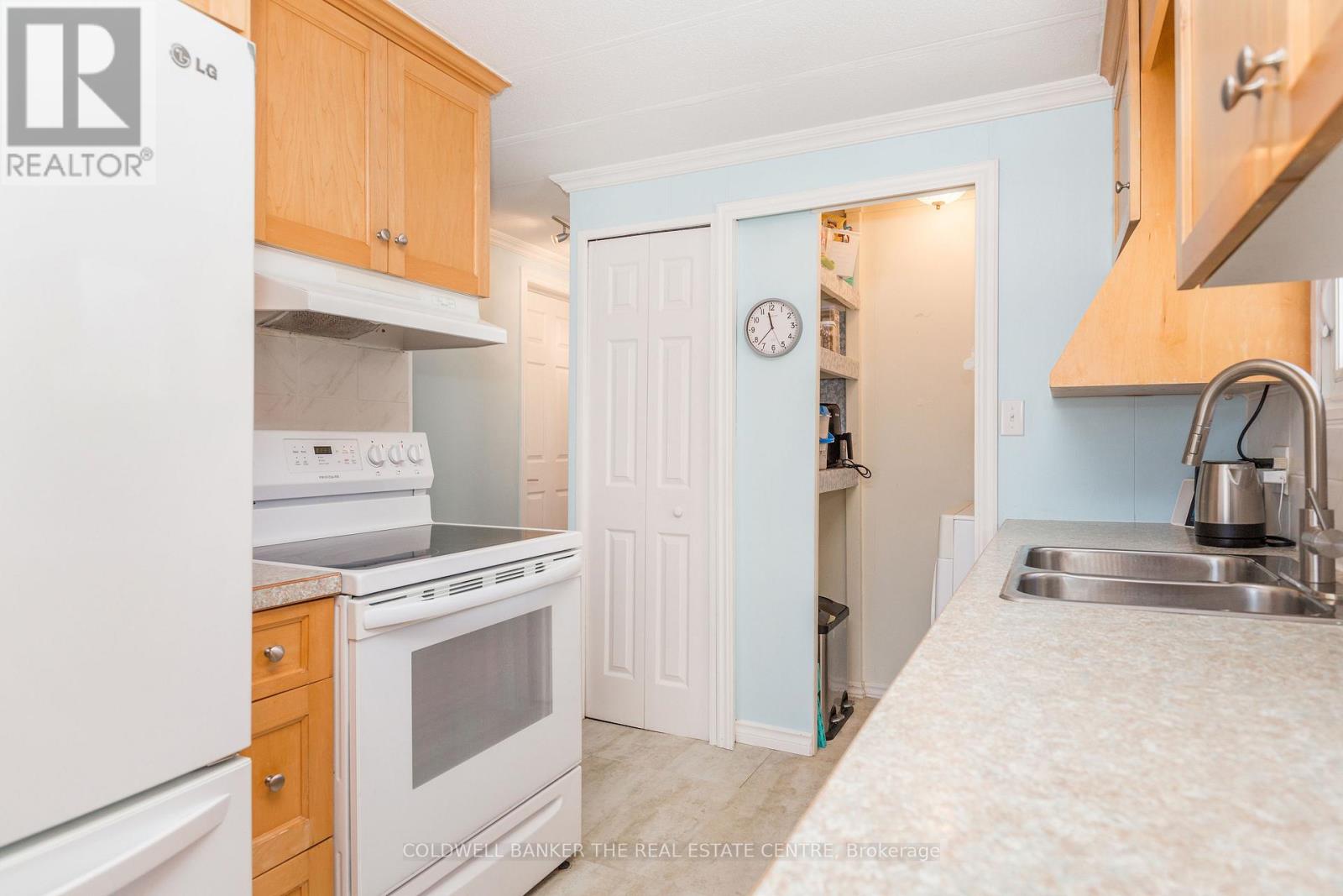 5 BROADWAY AVENUE - 9