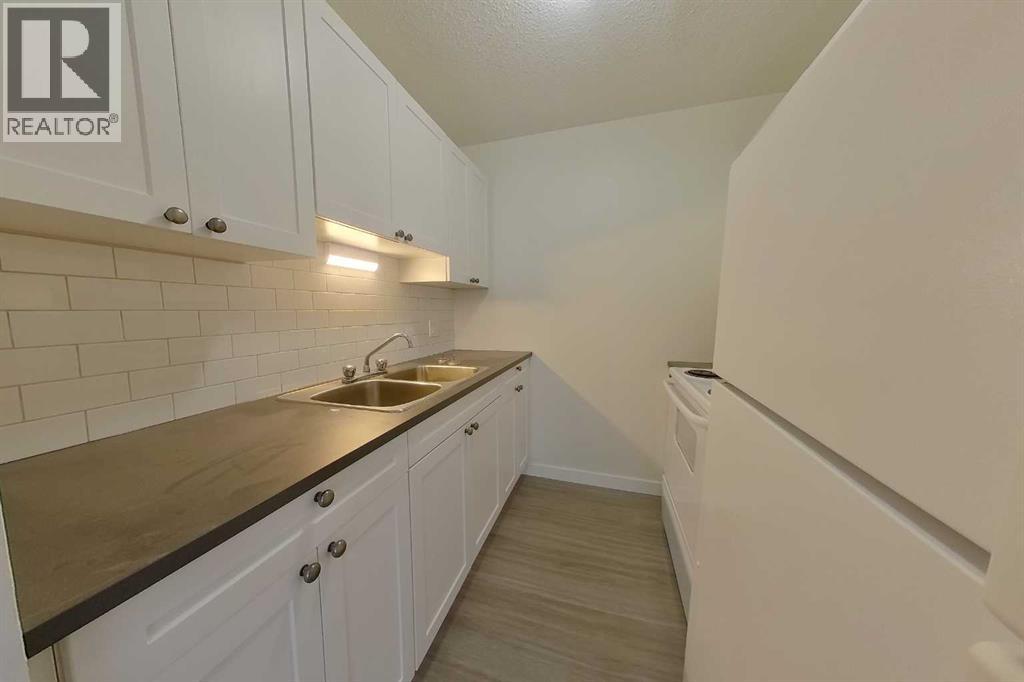 #104 13221 MACDONALD DRIVE - 7