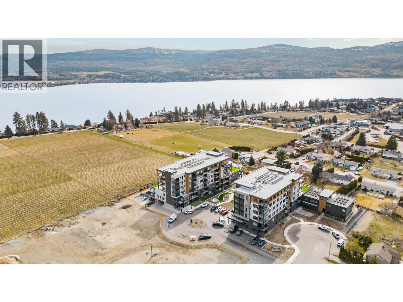 #101 2780 OLALLA ROAD - 22