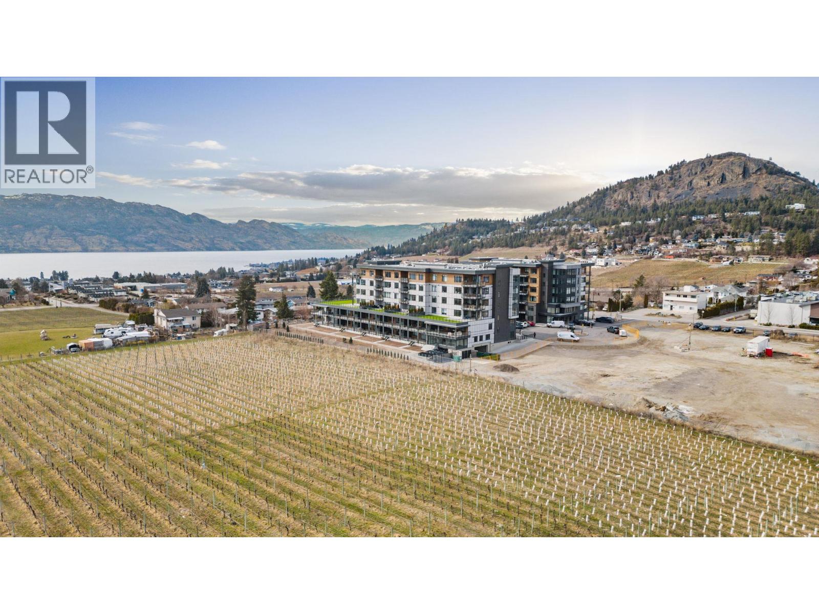 #101 2780 OLALLA ROAD - 23