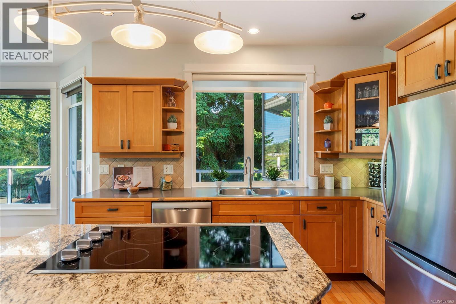 3557 COLLINGWOOD DR - 18