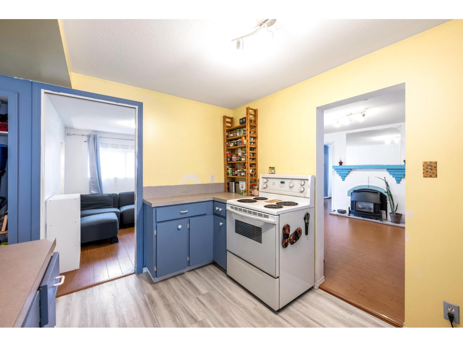 32881 1ST AVENUE, Mission