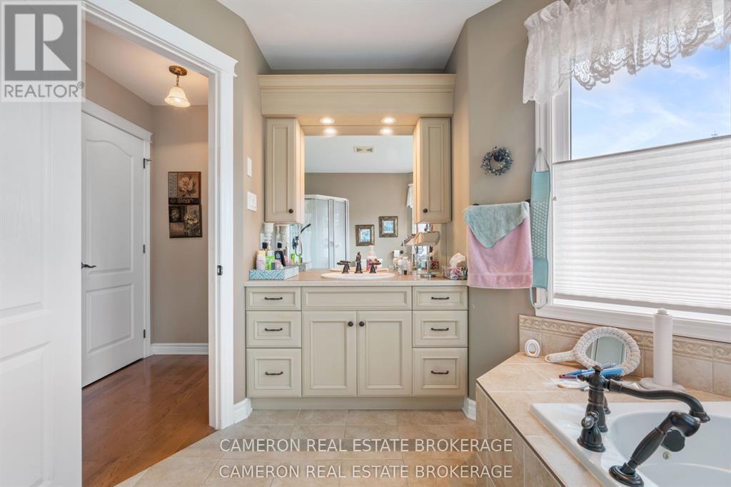 18105 FARLINGER DRIVE - 22