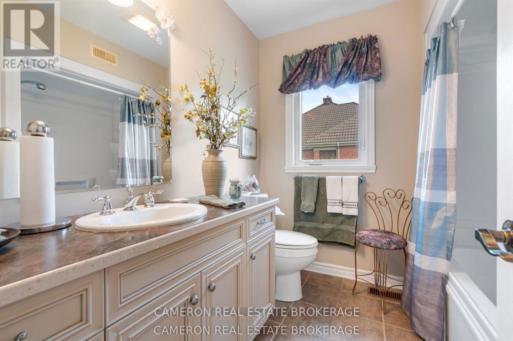 18105 FARLINGER DRIVE - 25
