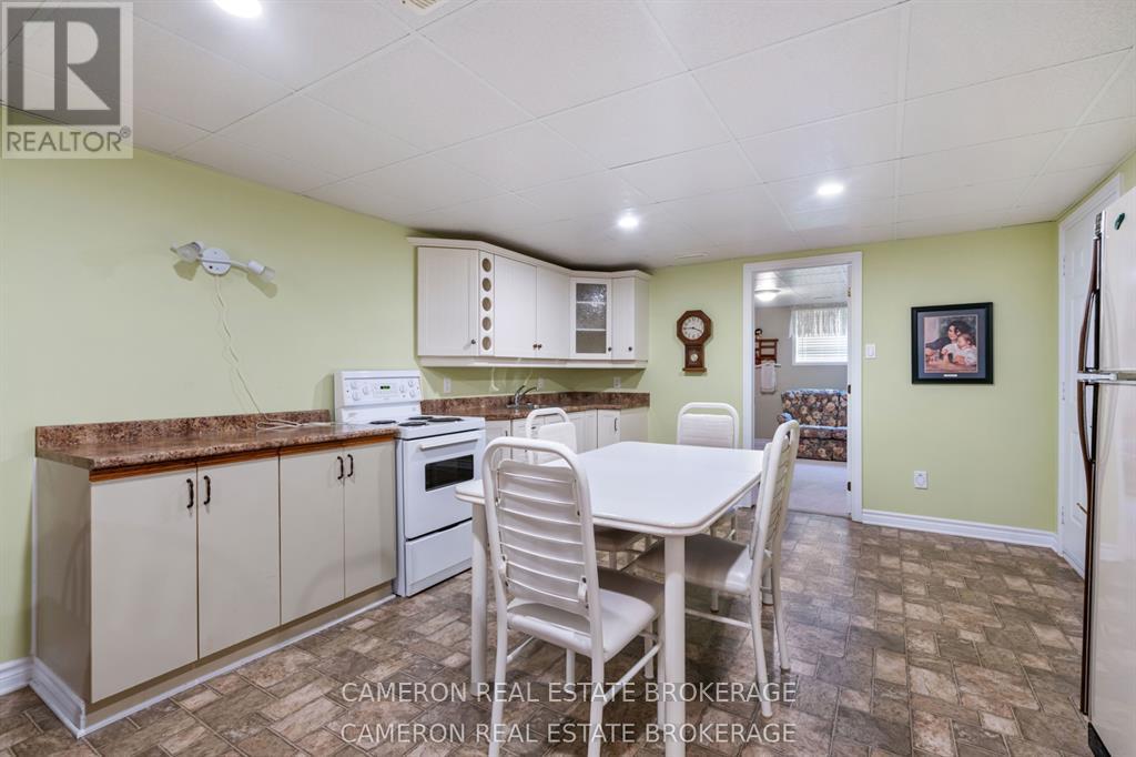 18105 FARLINGER DRIVE - 30
