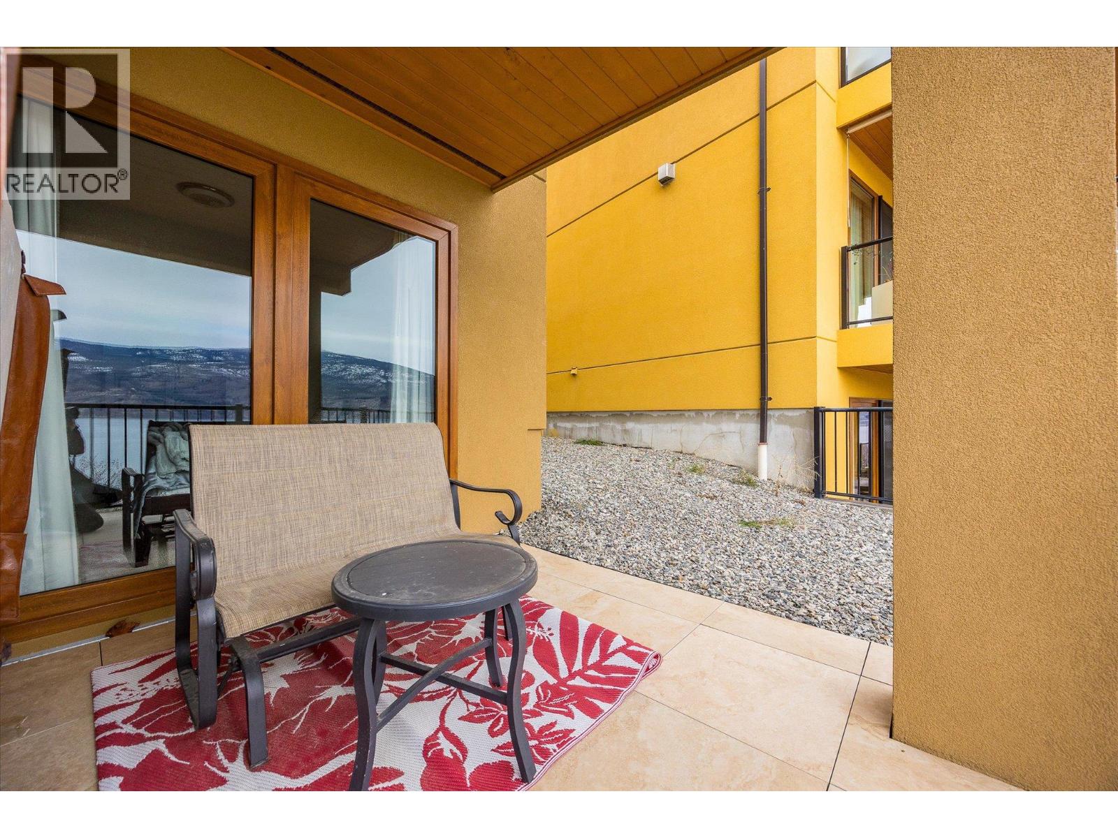 14419 Downton Avenue Unit# 206, Summerland