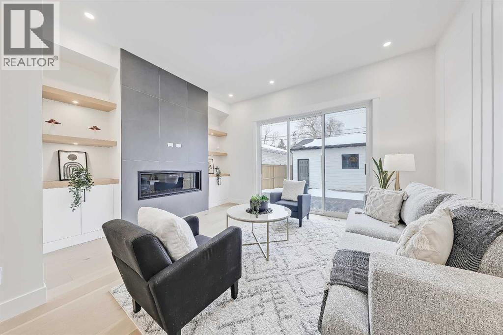 1728 19 Avenue NW, Calgary, Alberta