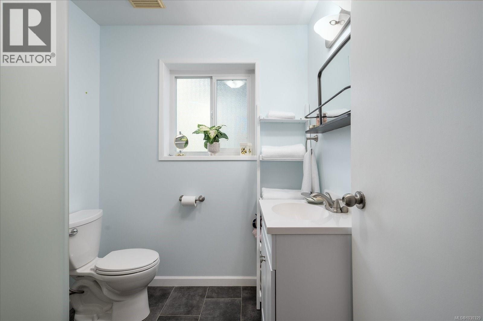 5959 SCHOONER WAY - 36