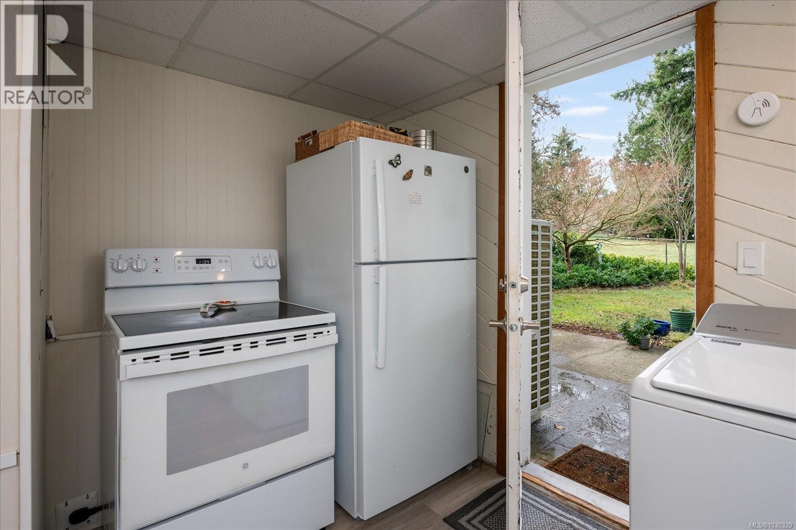 5959 SCHOONER WAY - 46