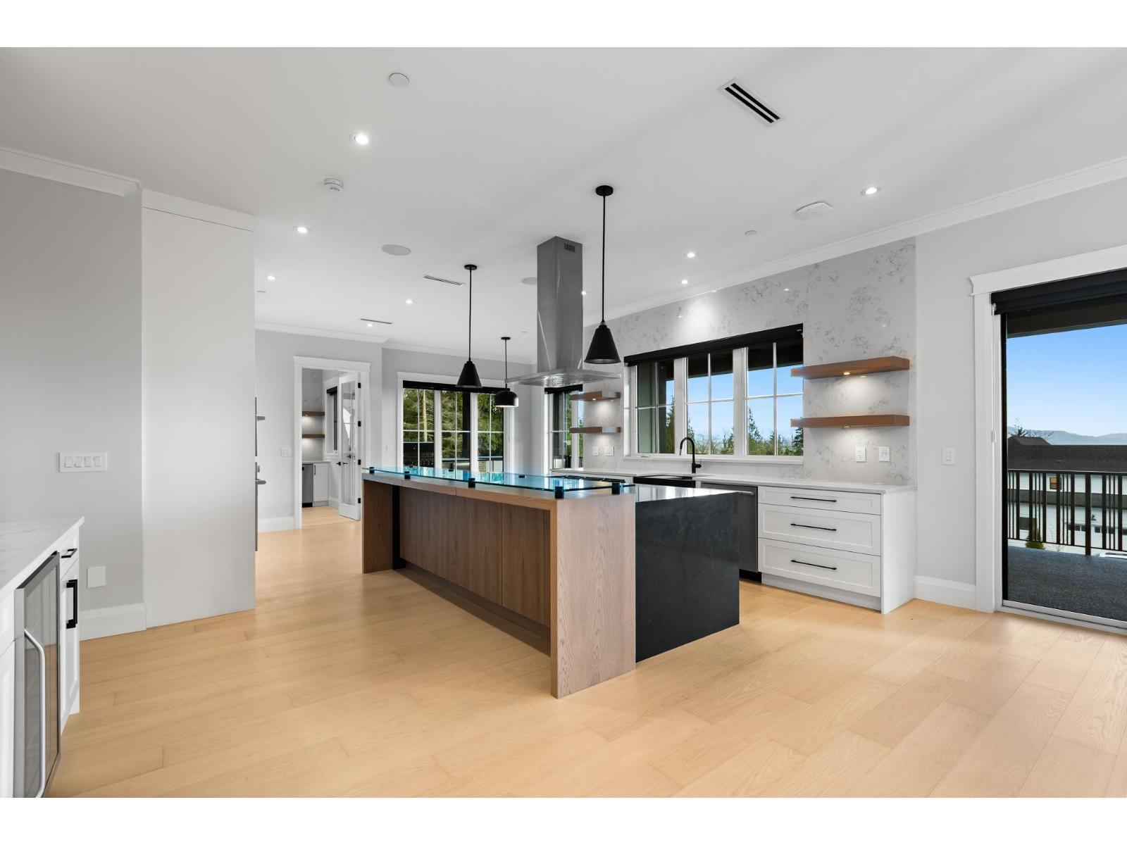 9700 GOUGH TERRACE, Mission