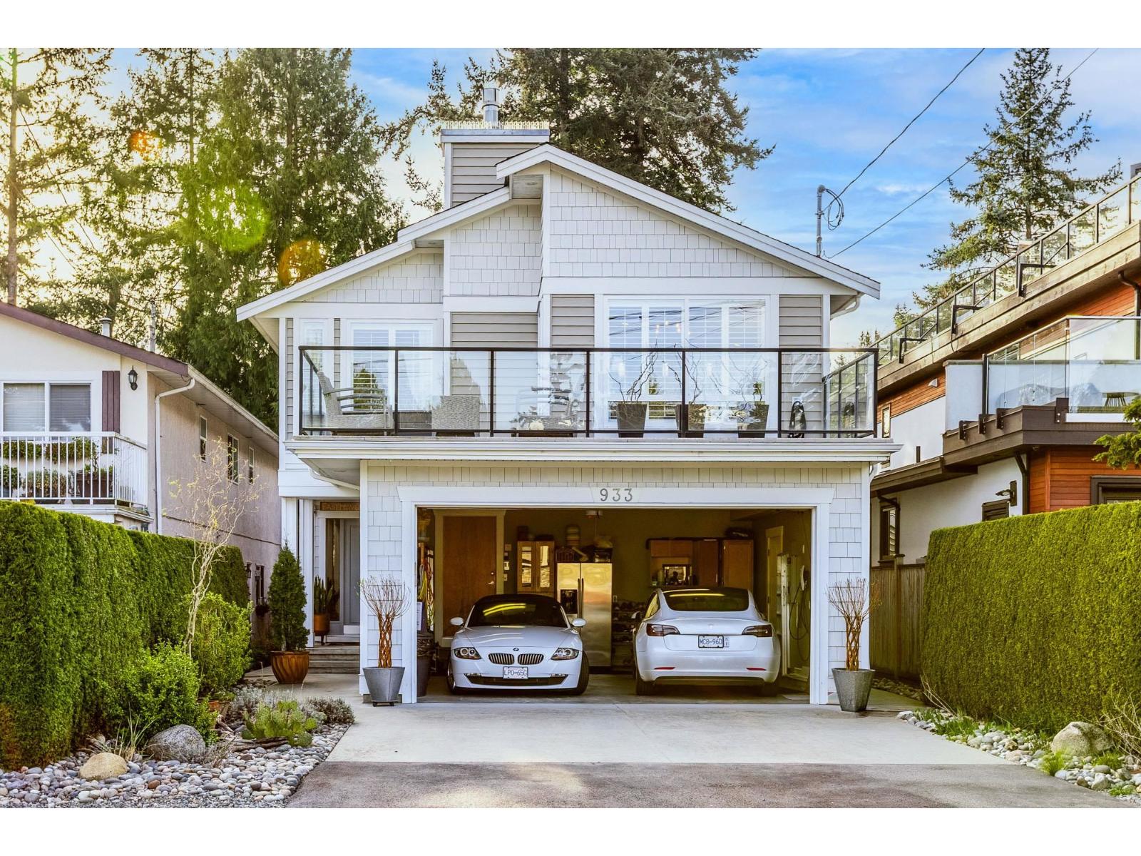 933 MAPLE Street - photo 2