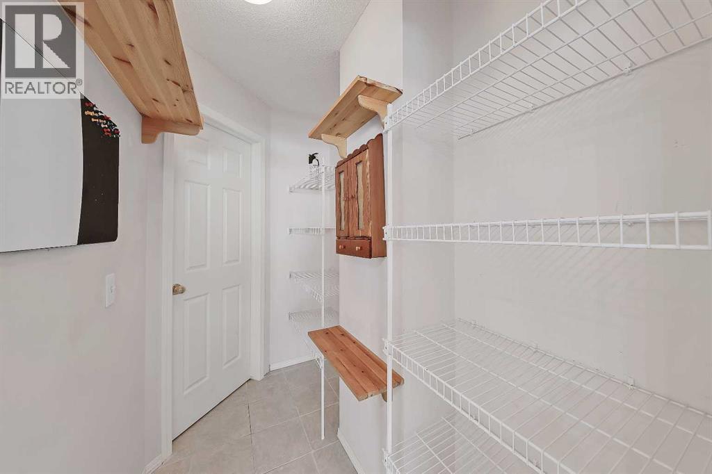 Single Family House for Sale in  Arbour Butte Road NW Arbour Lake Calgary 