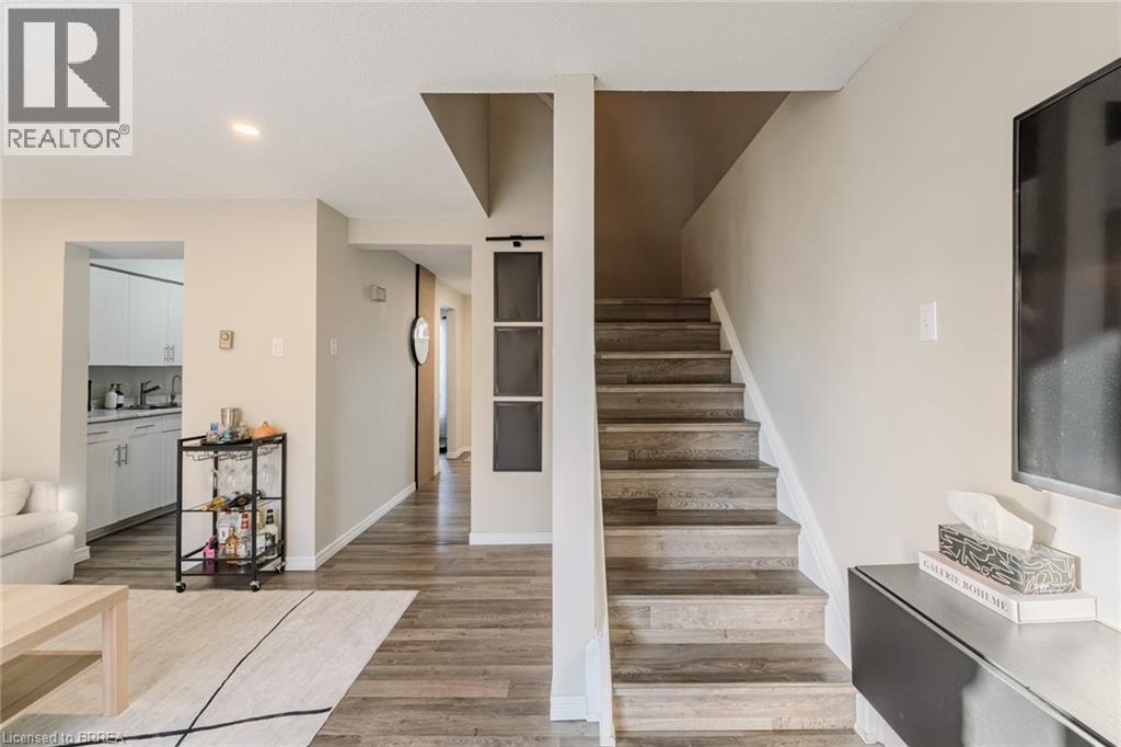 #25 490 GREY Street - 15