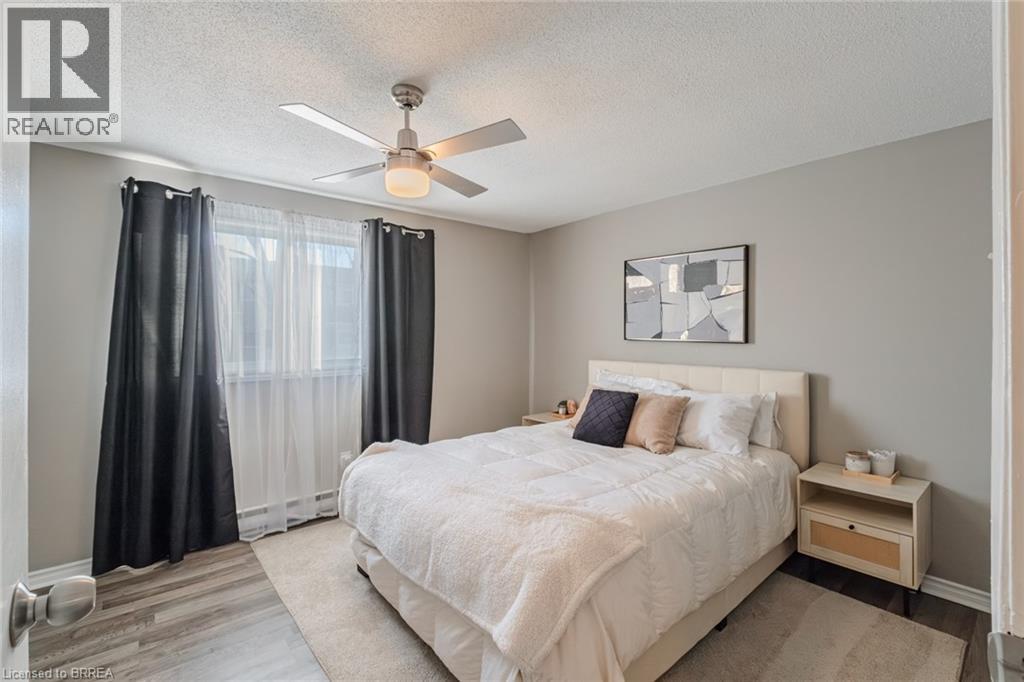 #25 490 GREY Street - 17