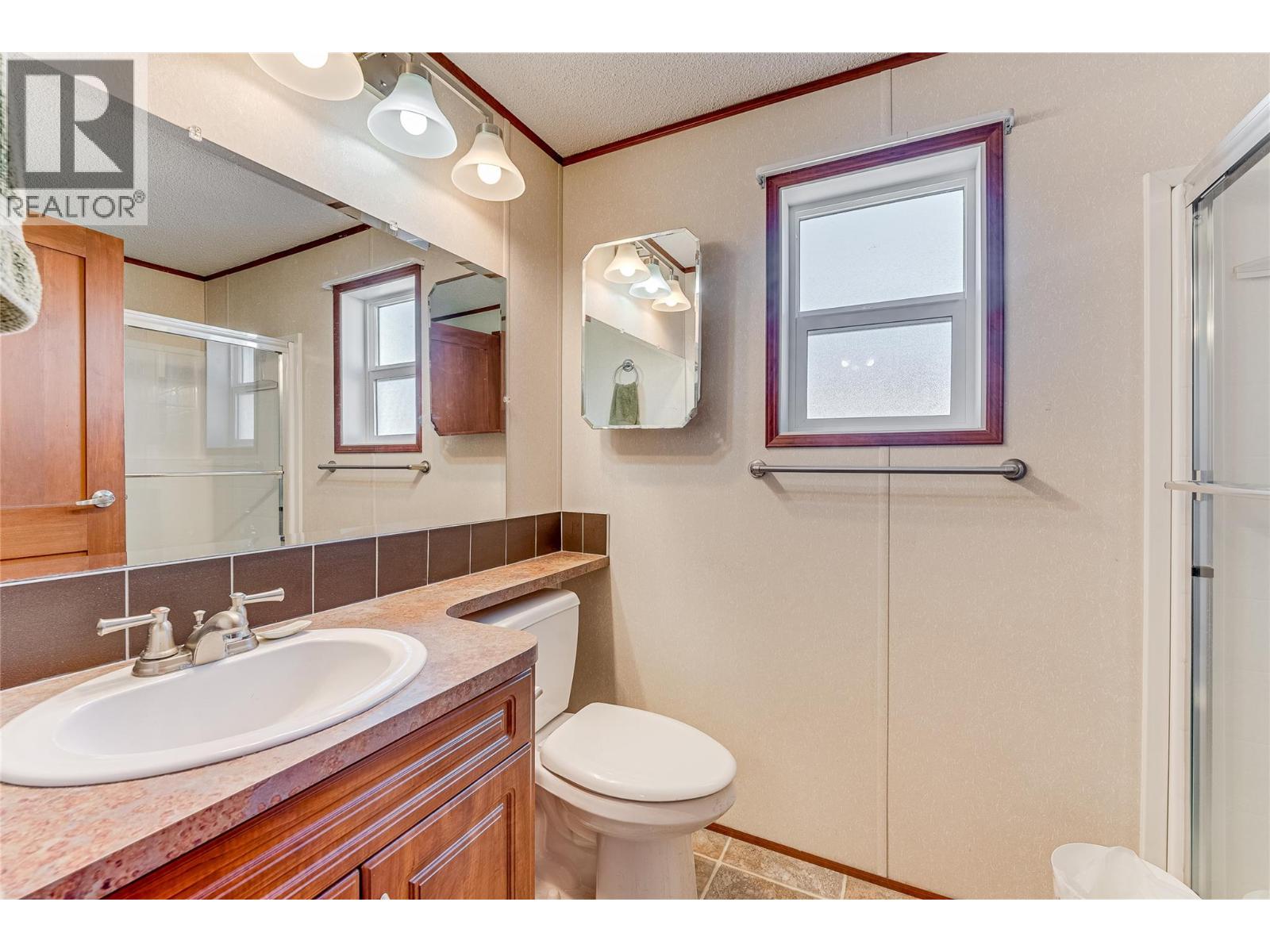 91 12560 Westside Road, Vernon