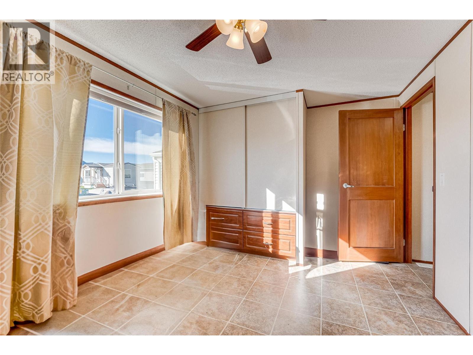 91 12560 Westside Road, Vernon