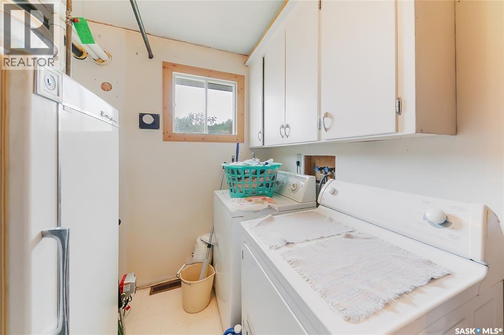 625 Aurora STREET - 17