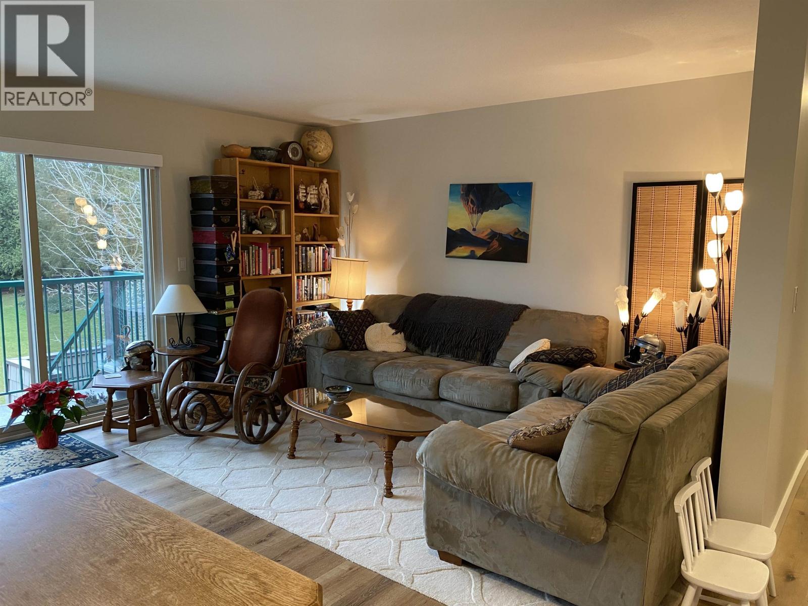 27 622 FARNHAM ROAD, Gibsons