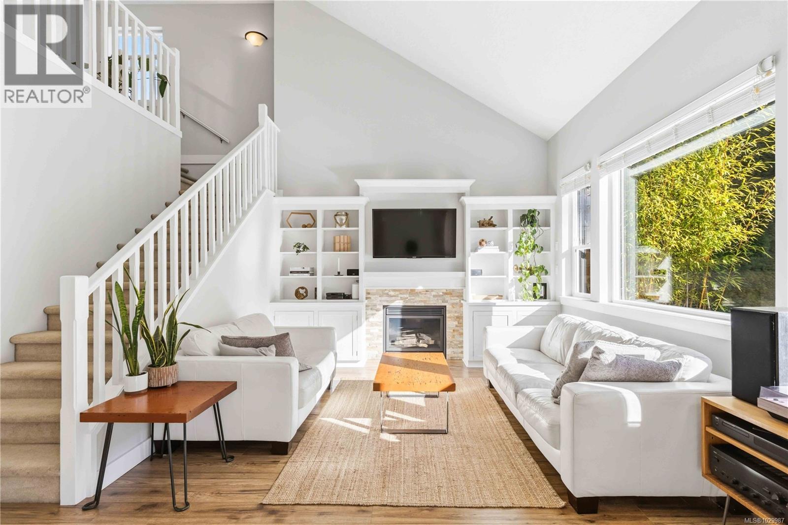 3692 WILD BERRY BEND - Image 2