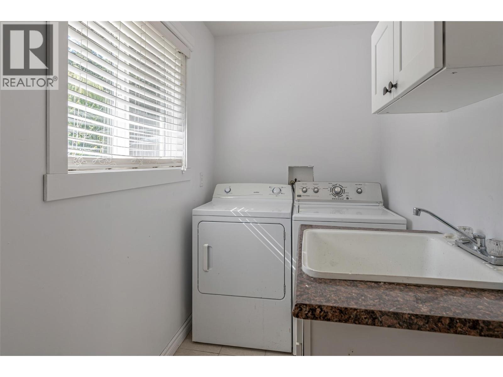 10718 Pinecrest Road - 43