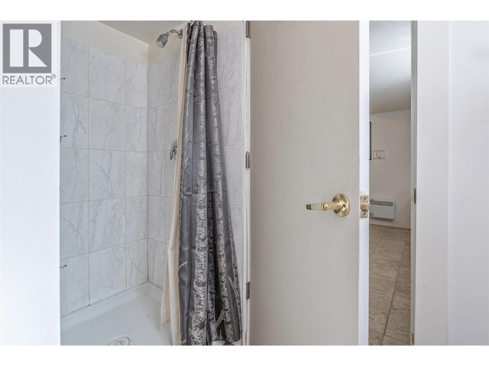 10718 Pinecrest Road - 27
