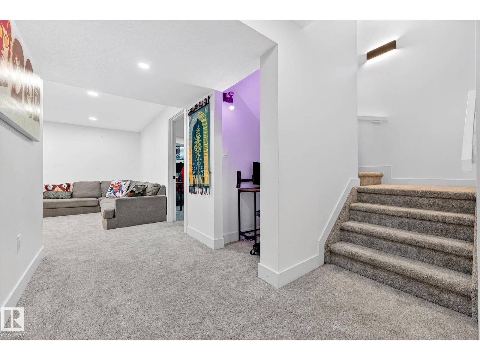 1803 DUMONT CR SW - 32
